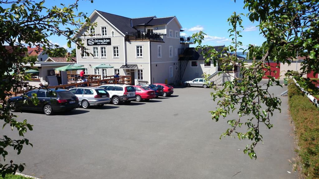 Graennagarden Hotell Och Restaurang Buitenkant foto