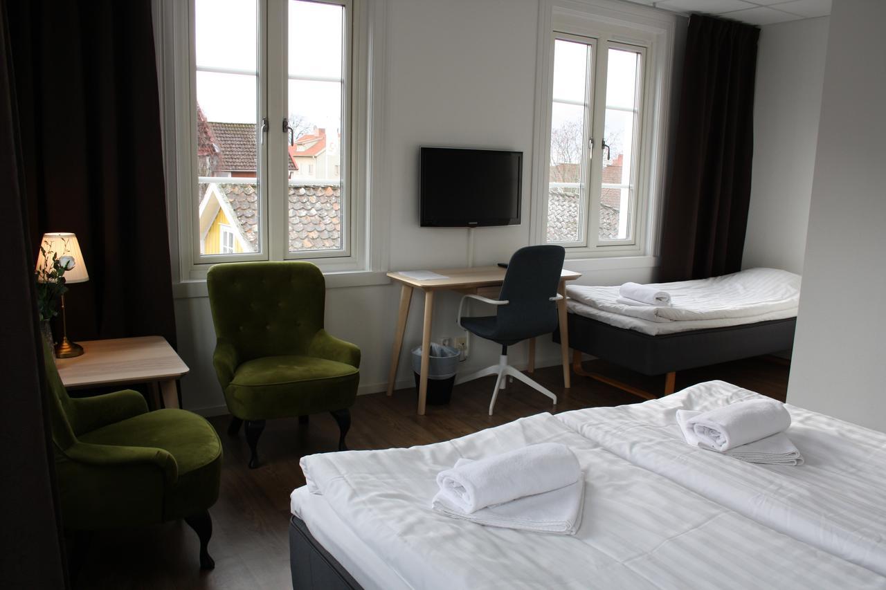 Graennagarden Hotell Och Restaurang Buitenkant foto